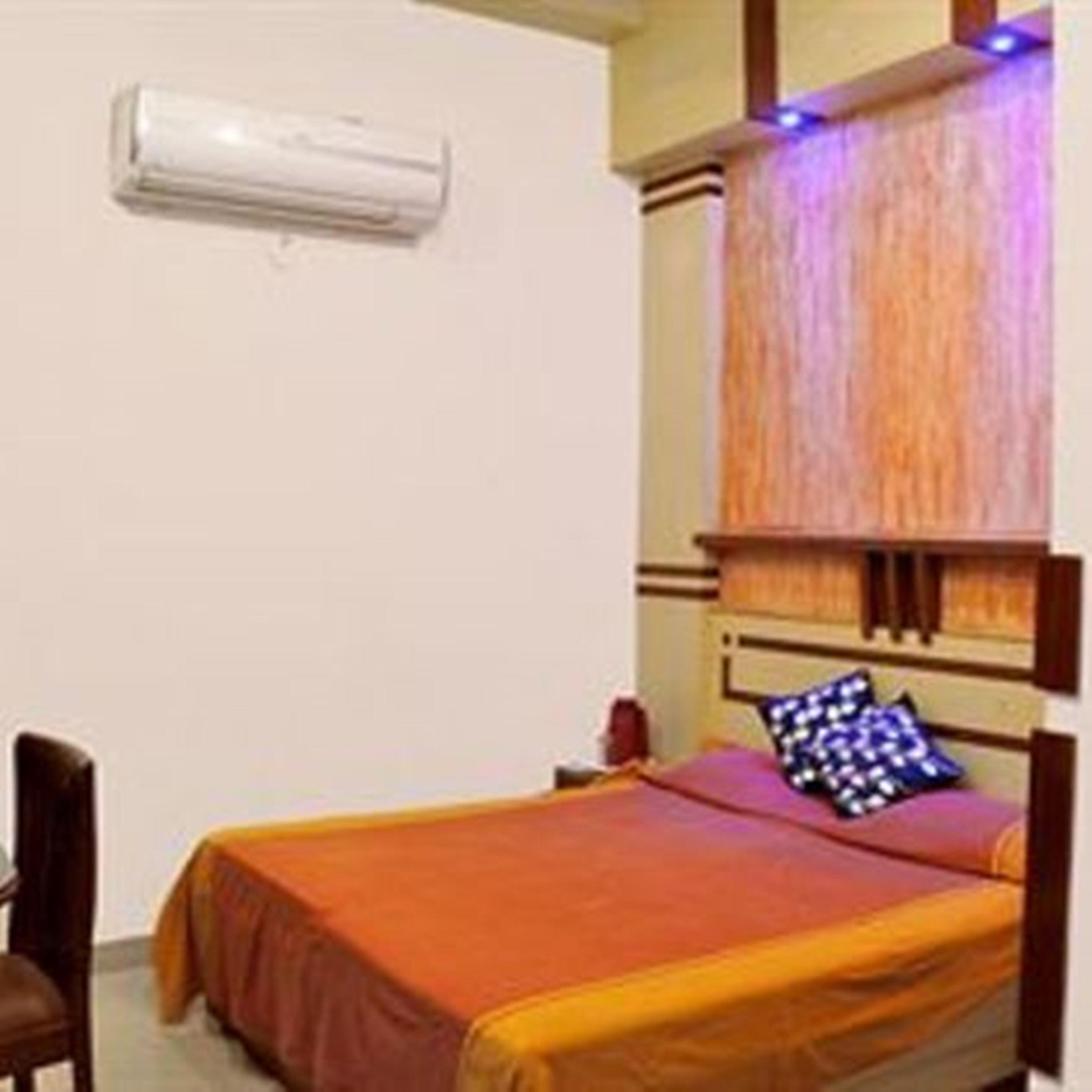 ניו דלהי Oyo 3472 Hotel Rama Inn מראה חיצוני תמונה